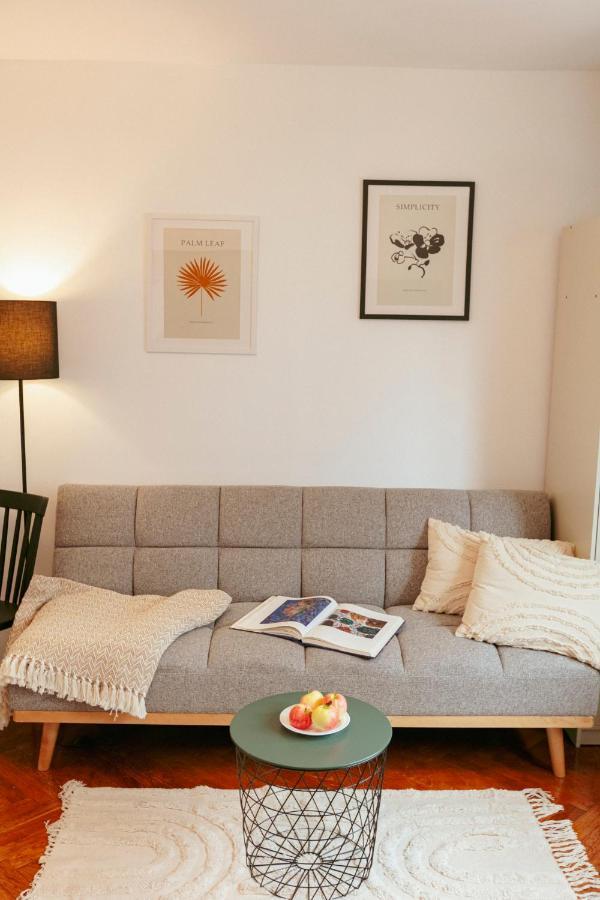 Chmielna - 250M Od Zlotych Tarasow, 350M Od Dworca Centralnego - Wifi - Smart Tv 55 Cali - Better Rental Warschau Exterior foto