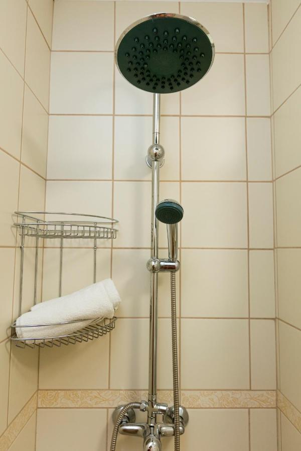 Chmielna - 250M Od Zlotych Tarasow, 350M Od Dworca Centralnego - Wifi - Smart Tv 55 Cali - Better Rental Warschau Exterior foto